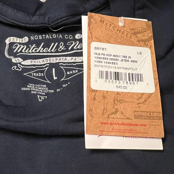Mitchell & Ness Derek Jeter HOF 2020 Induction Tee NWT Large - Picture 2 of 5